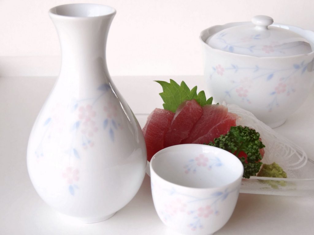 日本の伝統、陶磁器の歴史 | ハレトケギフト