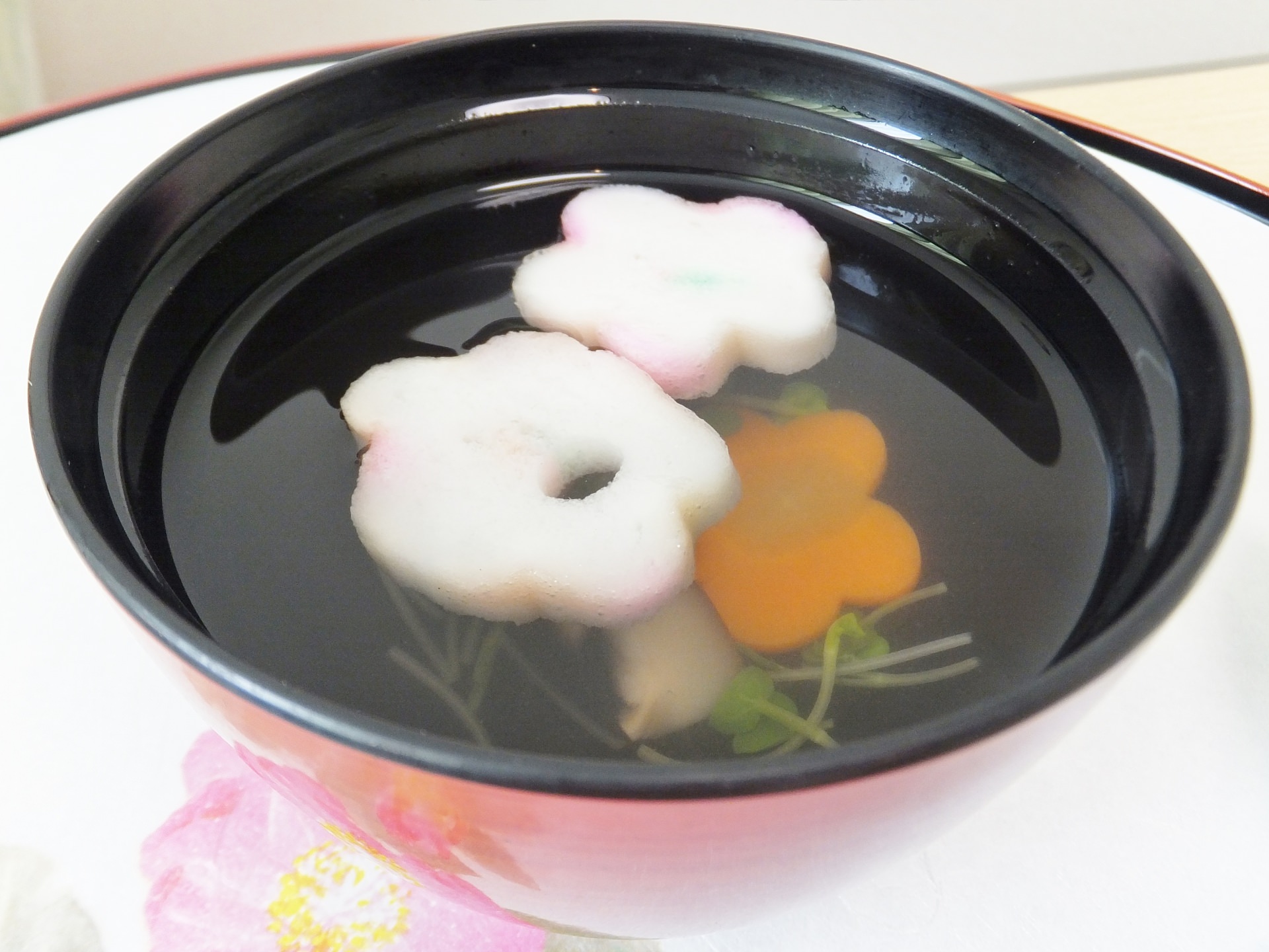 箸休めとは?意味や由来を簡単に解説【おすすめの箸・箸置きセット3選】 | ハレトケギフト